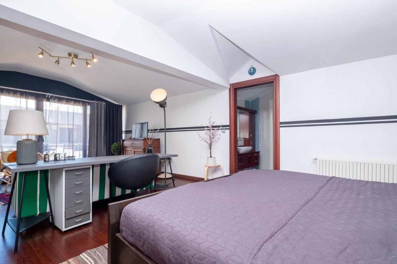 Апартаменты Flat With Terrace Near Istiklal Street Стамбул Экстерьер фото